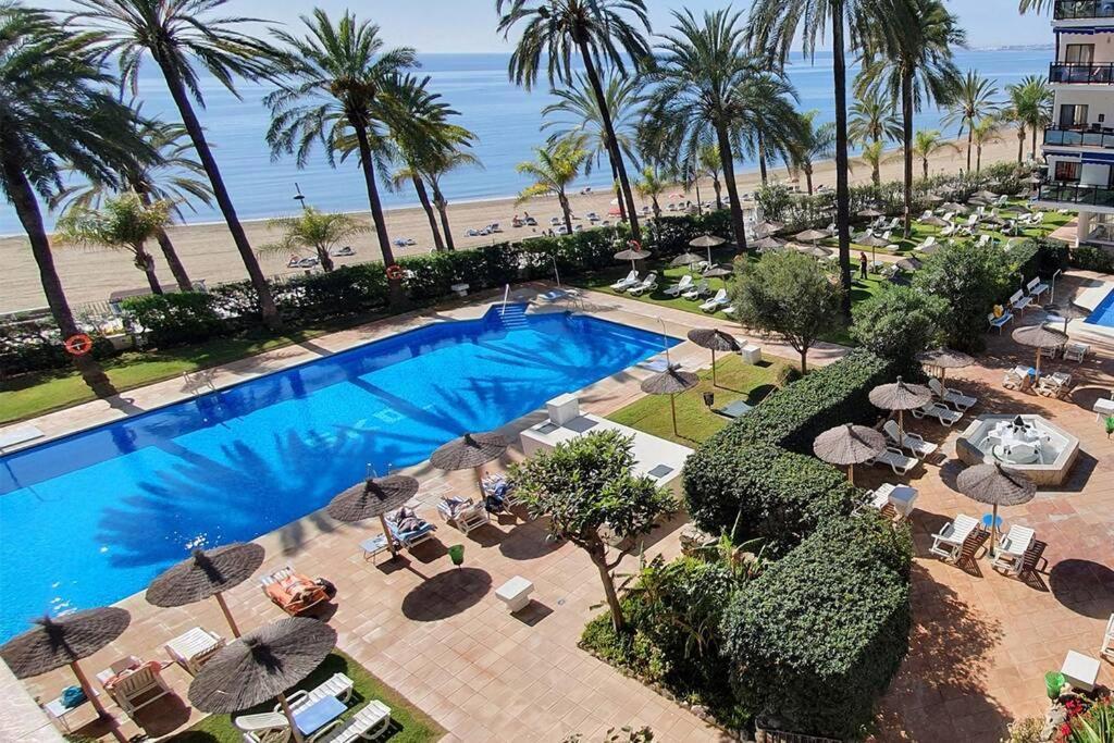 Skol 521. Fantastic Studio On The Beachfront For Holiday Rental. Марбелья Екстер'єр фото